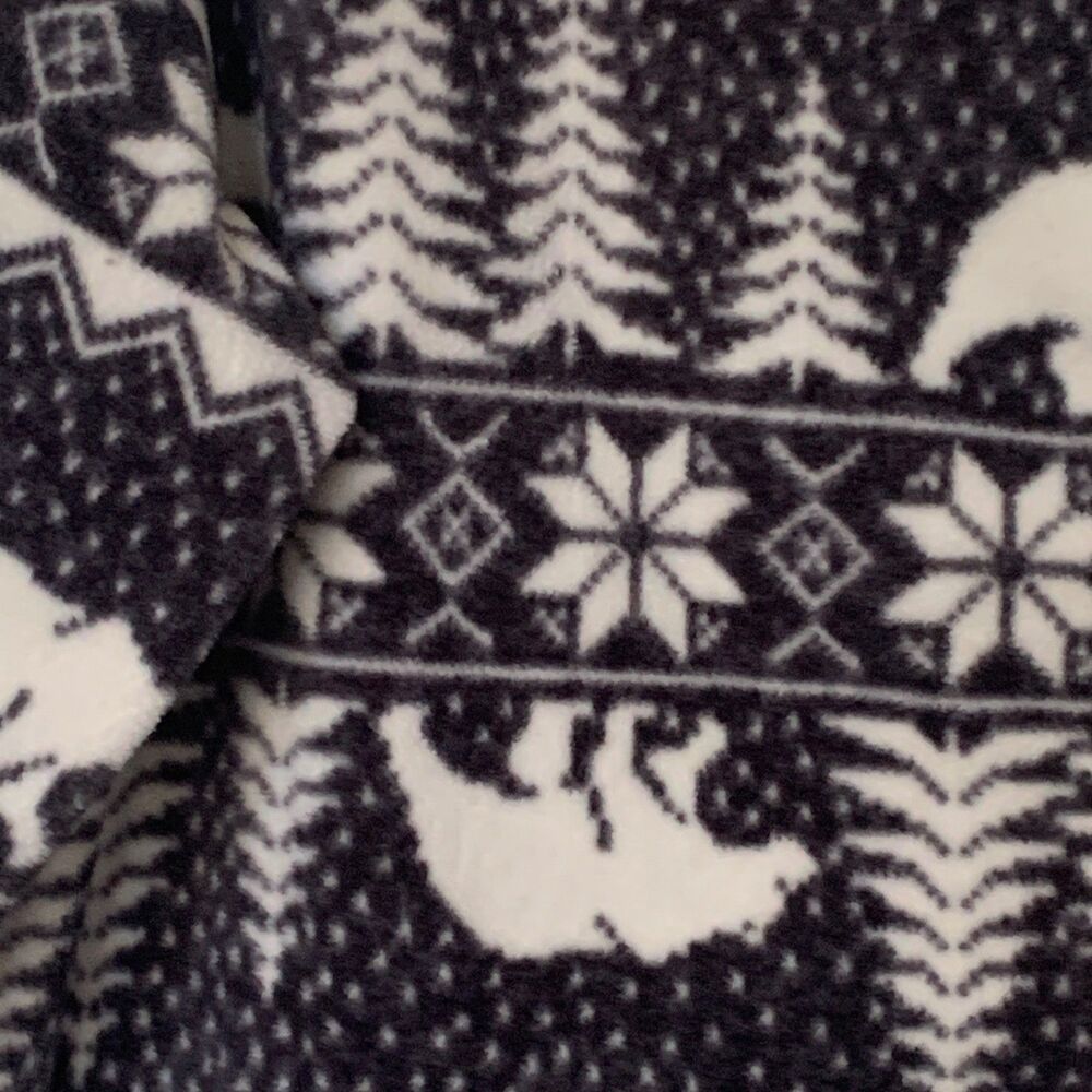 Old Navy Fleece PJs SZ M Women's Romper Black White One Piece Christmas Winter - Picture 7 of 14